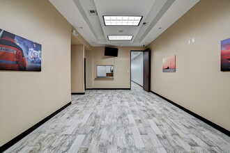 13020 Dairy Ashford Rd, Sugar Land, TX for lease Interior Photo- Image 2 of 40