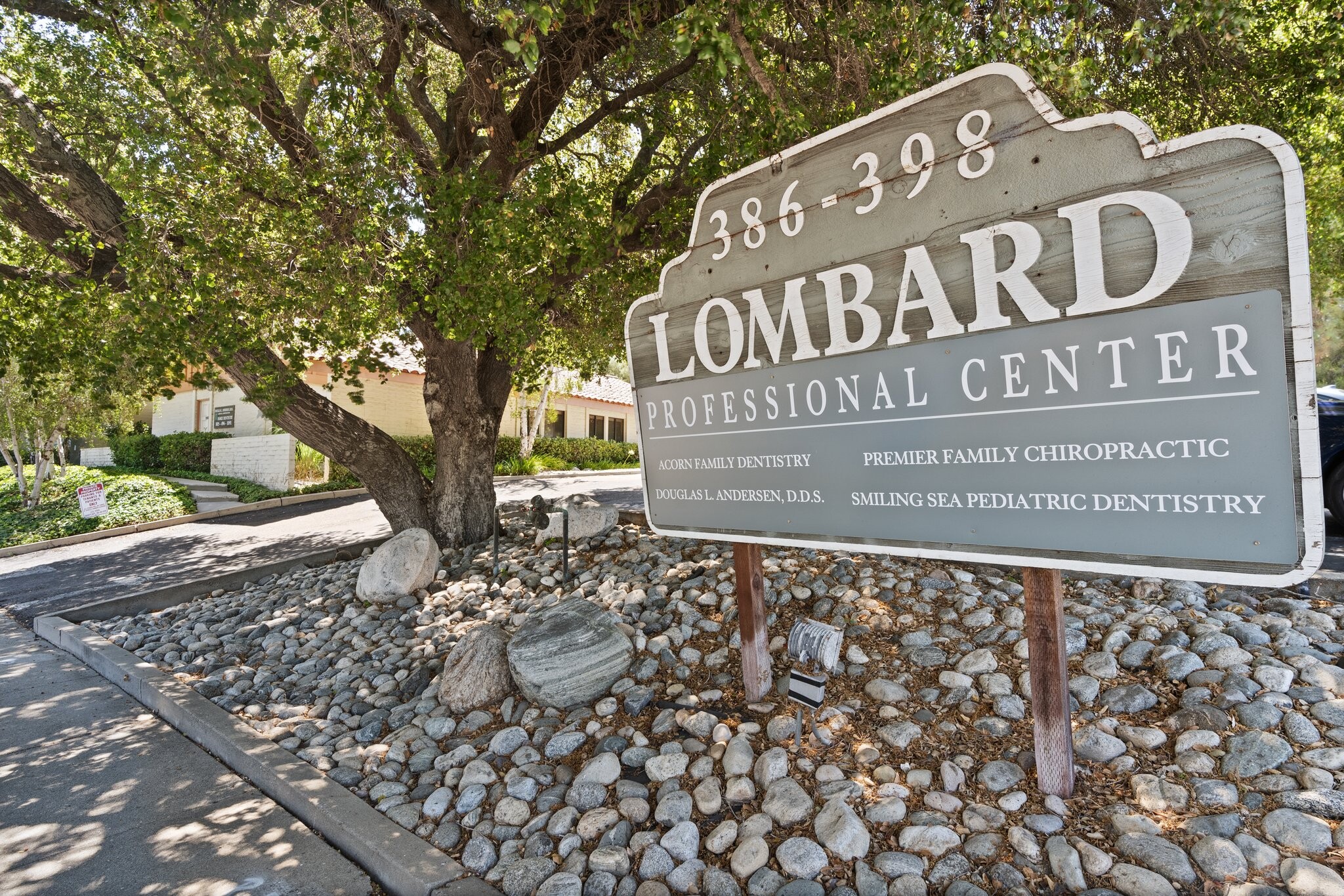 386-398 Lombard St, Thousand Oaks, CA for sale Building Photo- Image 1 of 16