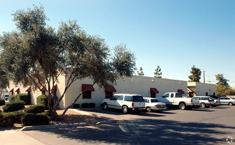 760 S Stapley Dr, Mesa, AZ for lease - Building Photo - Image 1 of 14