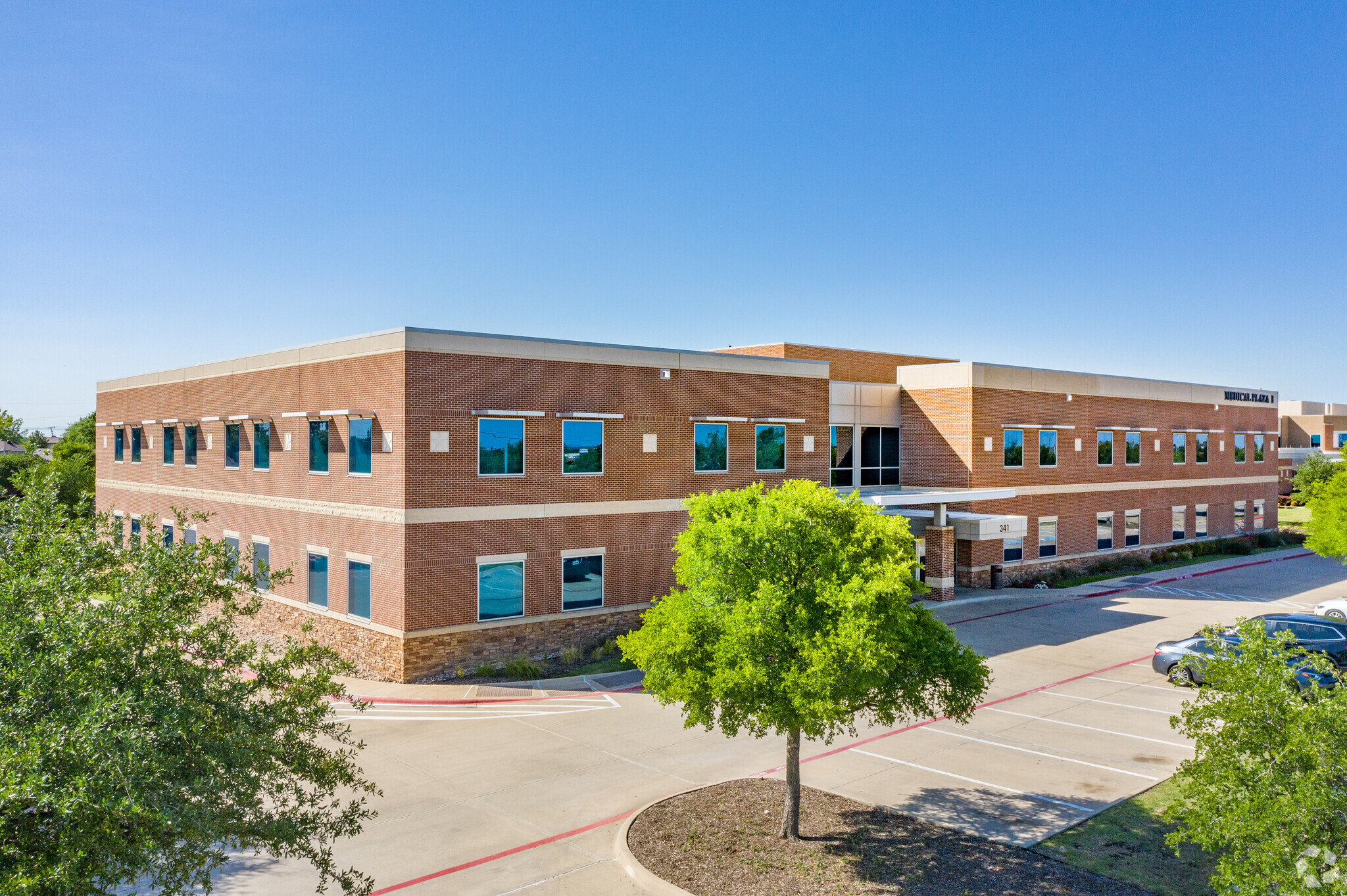 341 Wheatfield Dr, Sunnyvale, TX for lease Building Photo- Image 1 of 42