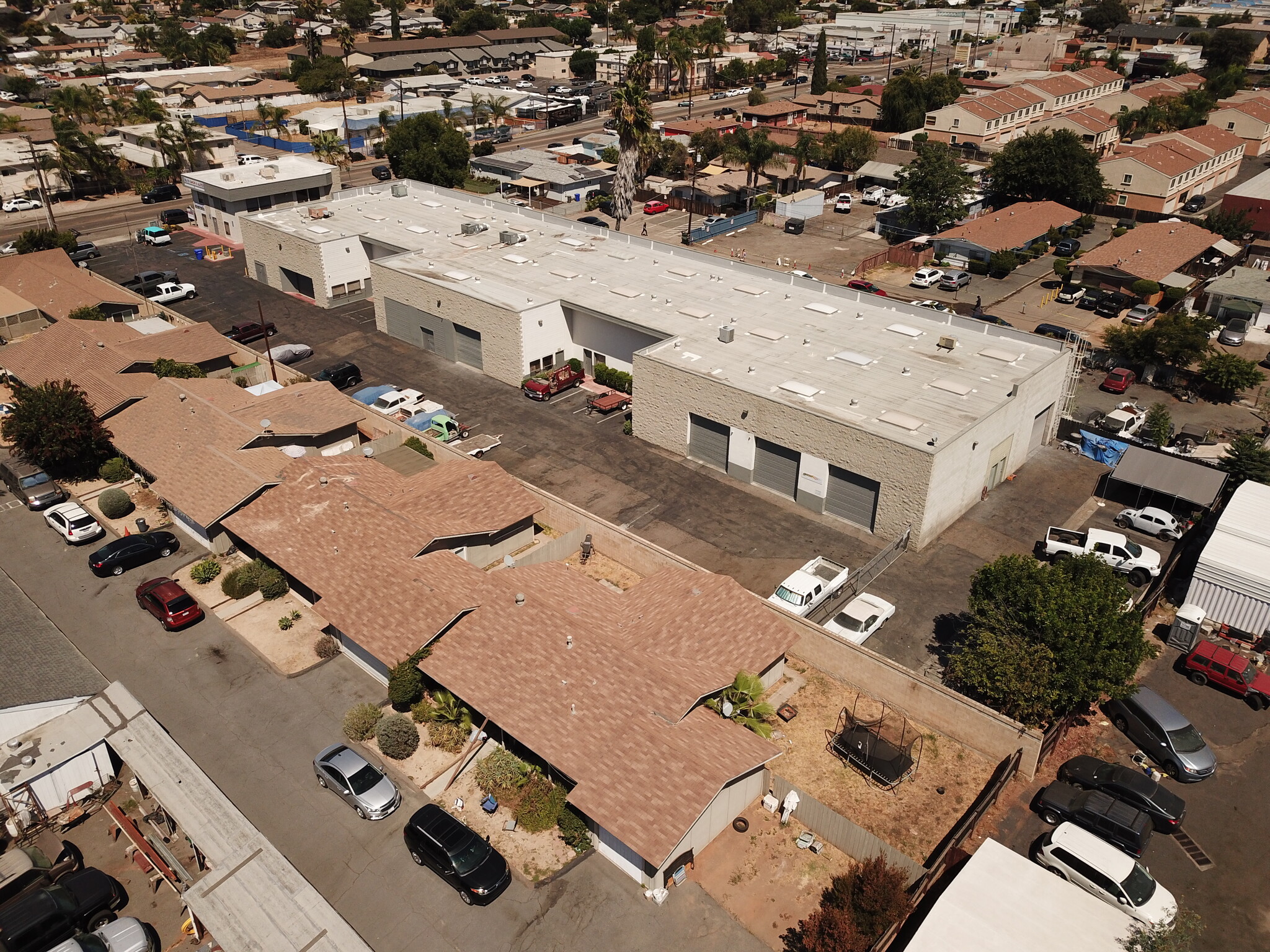 1027 Greenfield Dr, El Cajon, CA for sale Primary Photo- Image 1 of 1