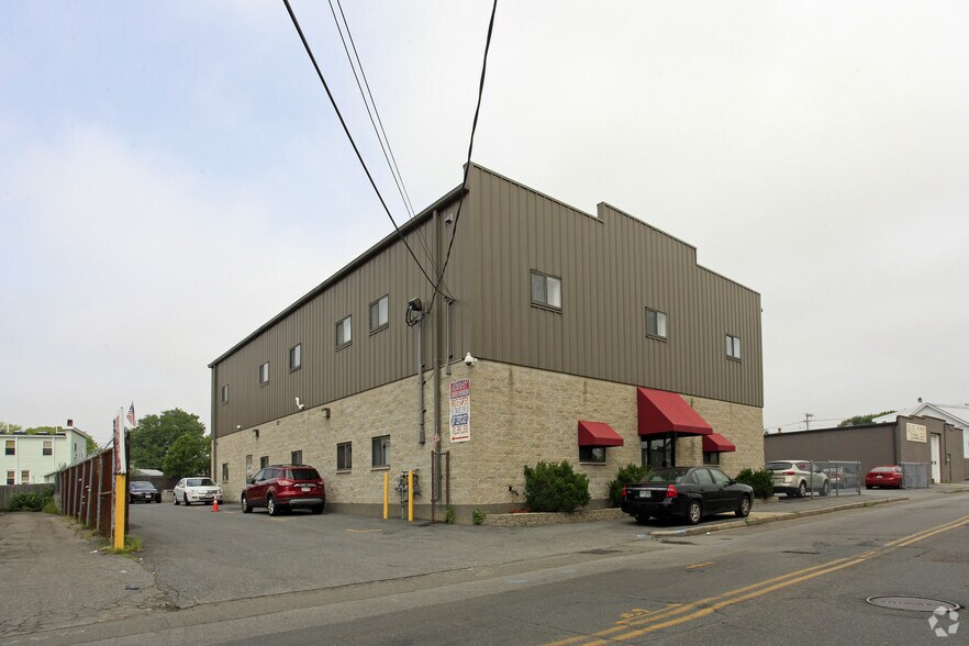 17 Locust St, Medford, MA 02155 OfficeRetail for Lease