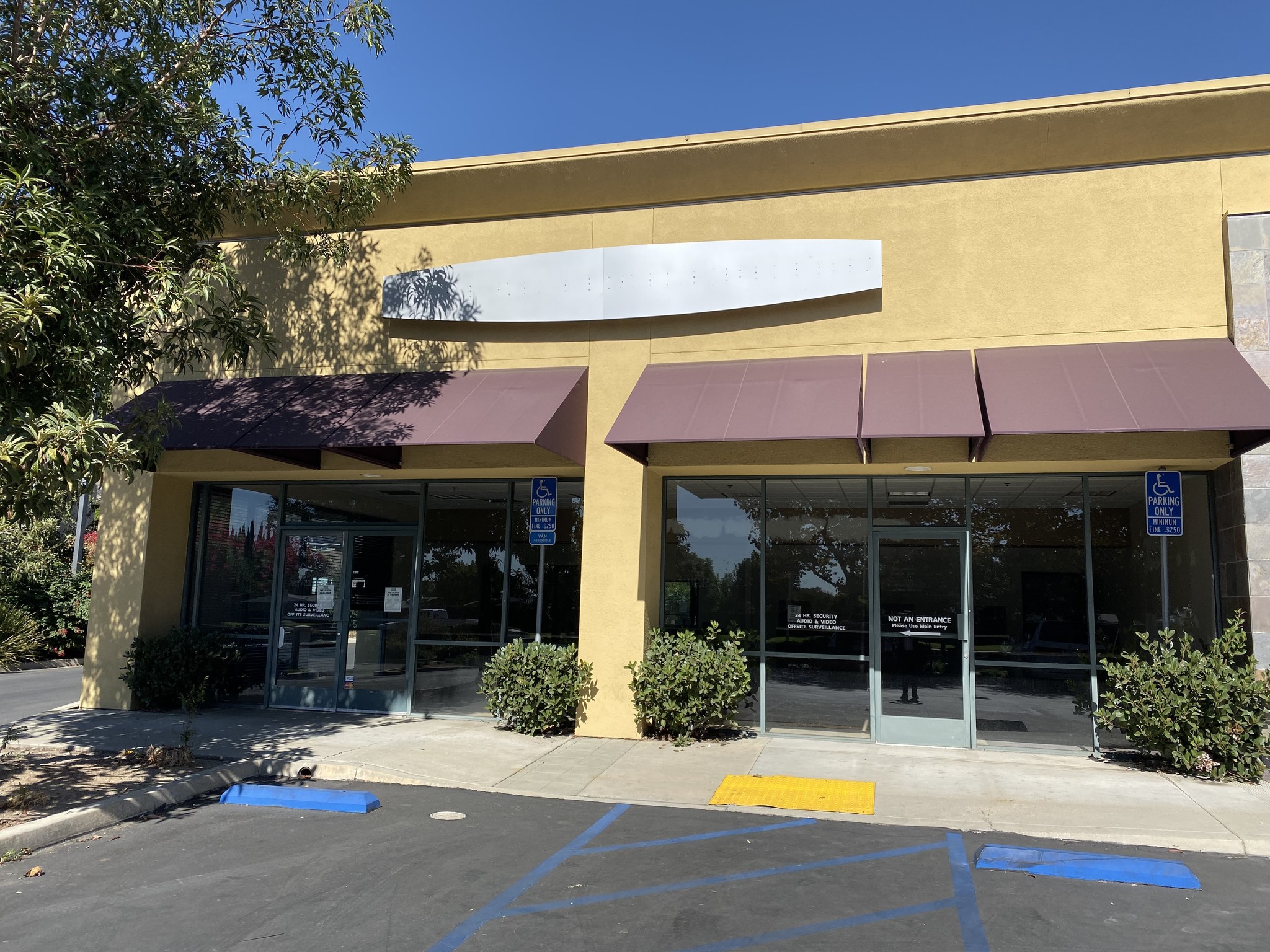 1165-1275 Foothill Blvd, La Verne, CA for lease Building Photo- Image 1 of 5