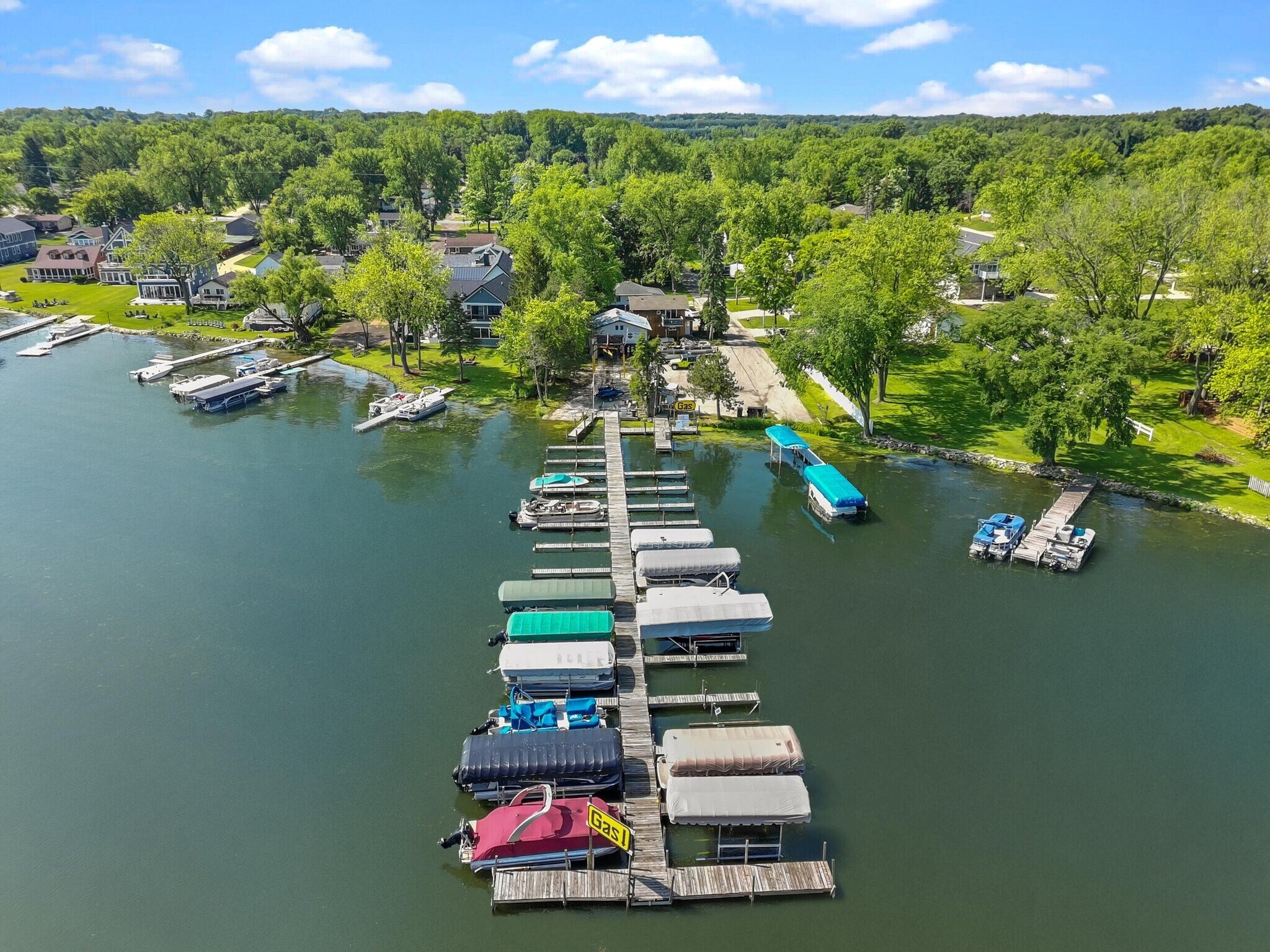 4134 Carol St, Delavan, WI for sale Primary Photo- Image 1 of 1