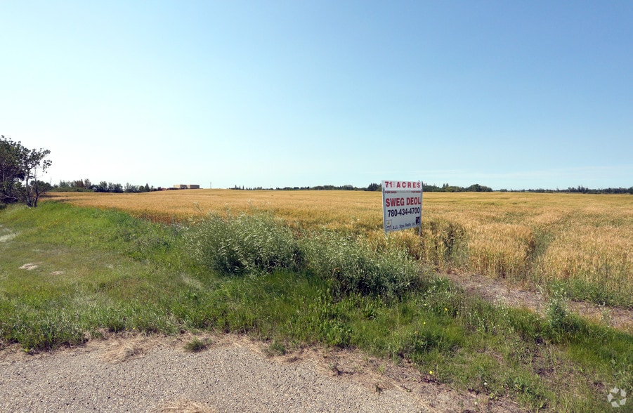 4702 54th Ave, Bon Accord, AB for sale - Building Photo - Image 2 of 2