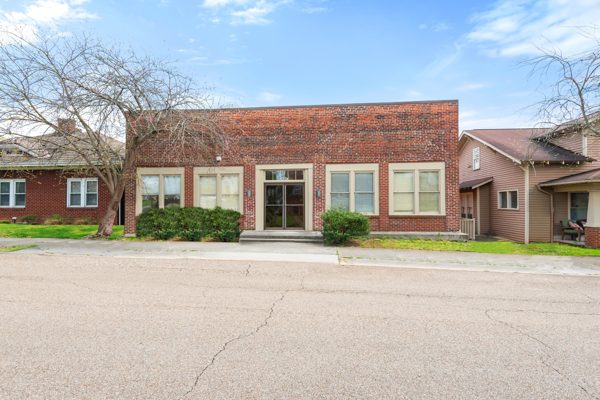 428 E Scott Ave, Knoxville, TN for sale Primary Photo- Image 1 of 13