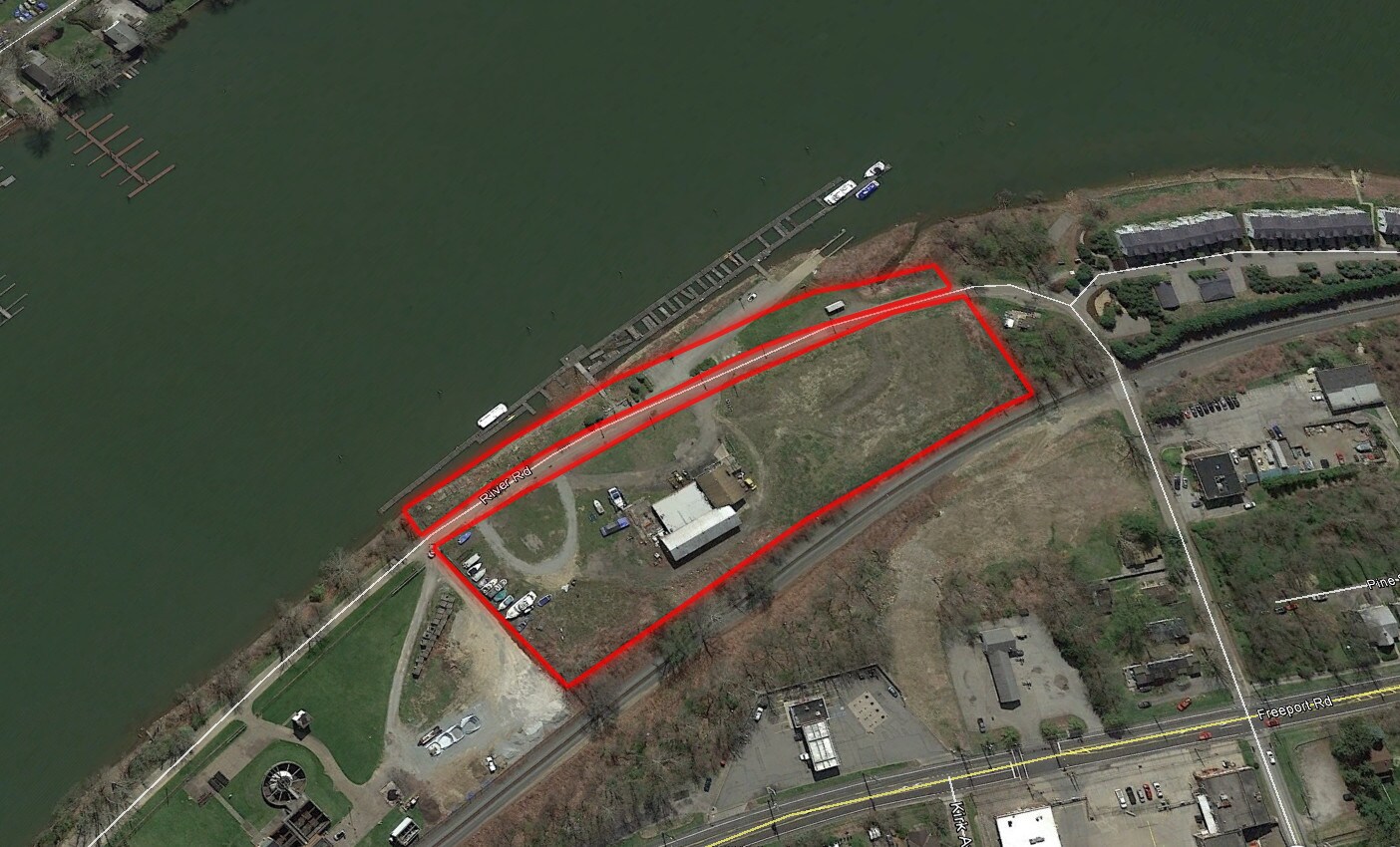 1 River Rd, Blawnox, PA 15238