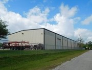 1105 N Main St, Highlands TX - Warehouse