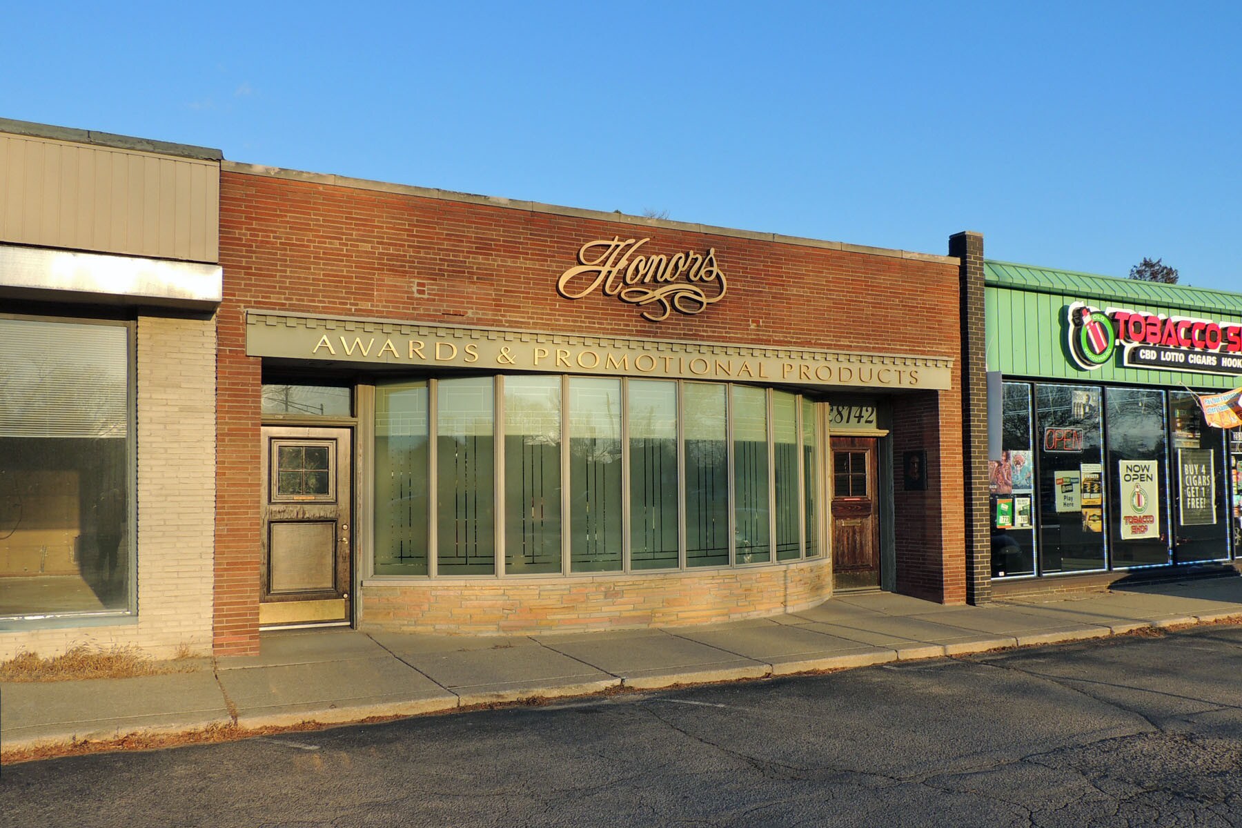 28142 Woodward Ave, Royal Oak, MI 48067 Retail for Lease