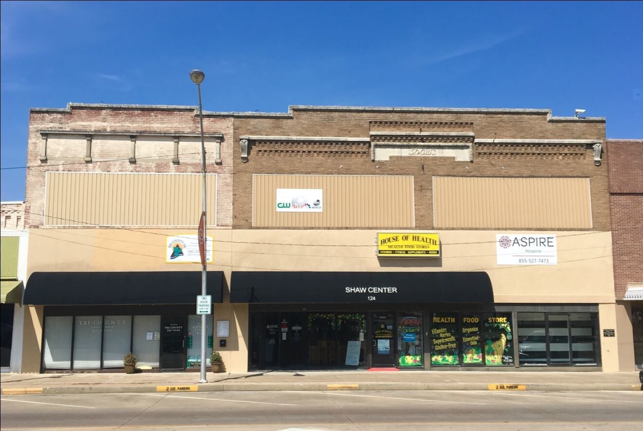 124 E Main St, Ada, OK for sale Primary Photo- Image 1 of 1