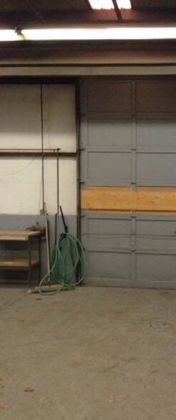 1360 Baldwin Hill Rd, Gales Ferry, CT for sale - Building Photo - Image 1 of 1