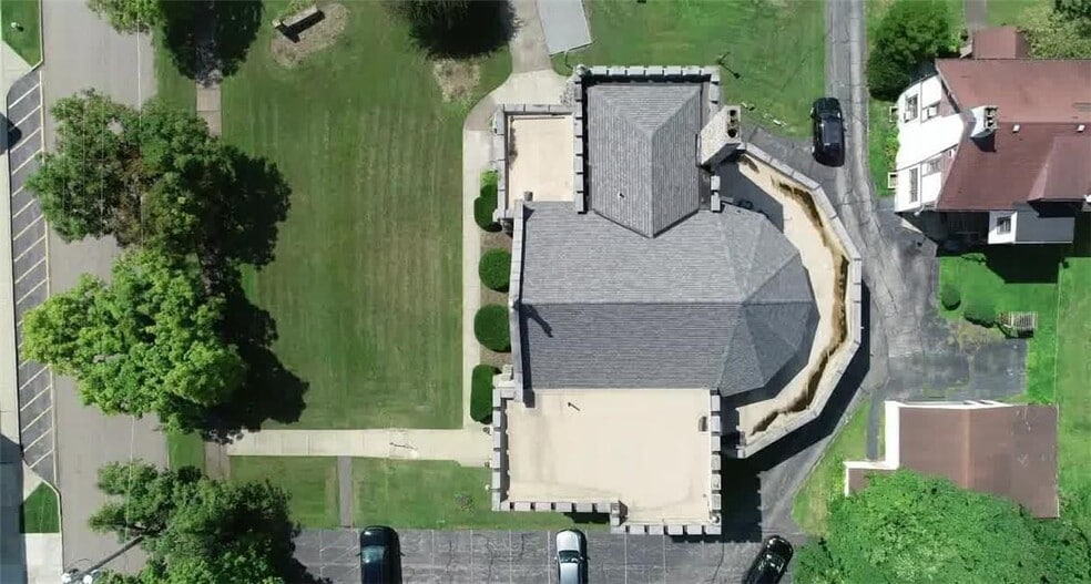 1205 Elm St, Youngstown, OH for sale - Building Photo - Image 2 of 95