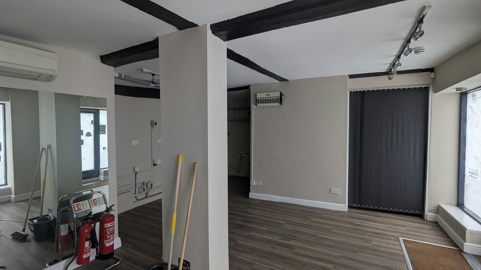 26 Denmark St, Wokingham for lease - Building Photo - Image 2 of 8