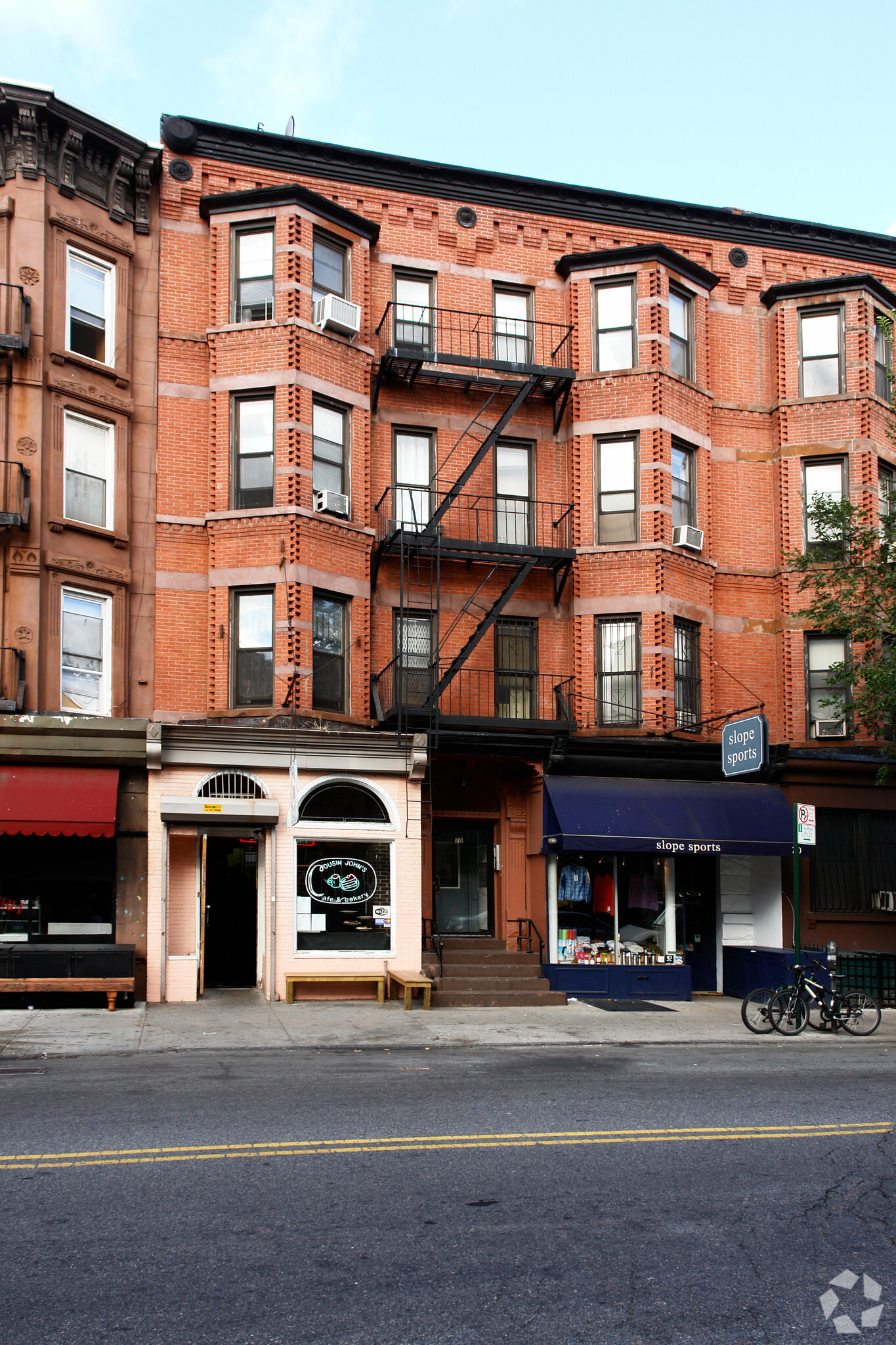 70 7th Ave, Brooklyn, NY for sale Primary Photo- Image 1 of 1