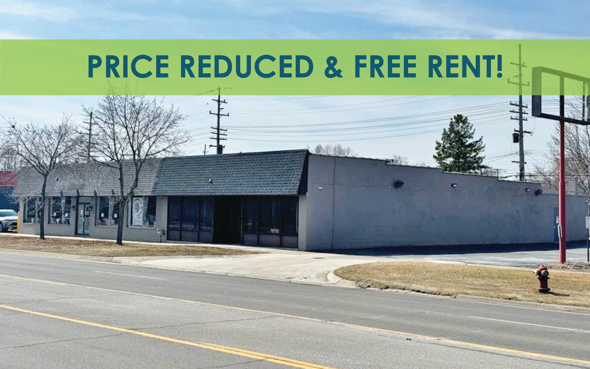 29635 Harper Ave, Saint Clair Shores, MI for lease Building Photo- Image 1 of 4