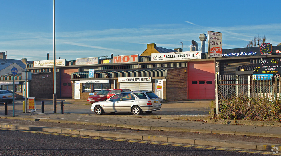 36 Merrick Rd, Southall for sale - Building Photo - Image 3 of 3