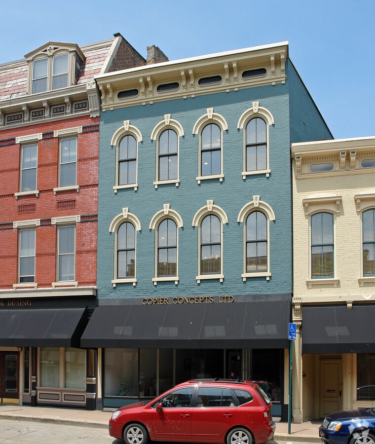 38 W Pike St, Covington, KY 41011