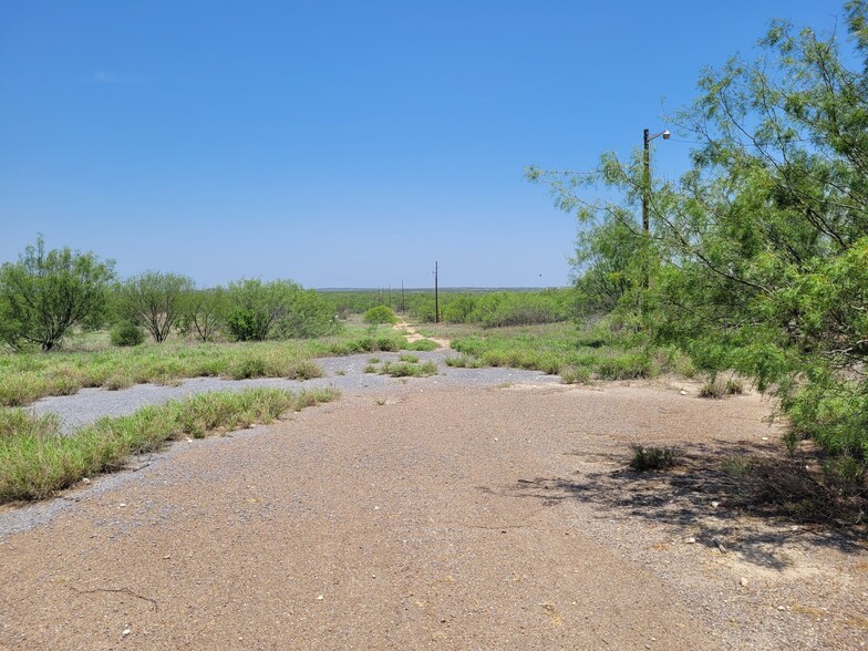 1000 HWY 255 hwy, Laredo, TX for sale - Primary Photo - Image 1 of 26