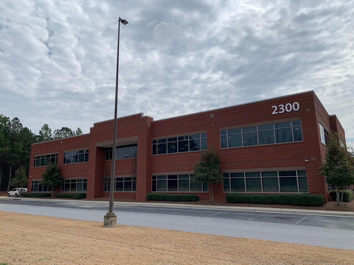 2300 Camp Creek Pky, College Park, GA 30337 2300 Camp Creek