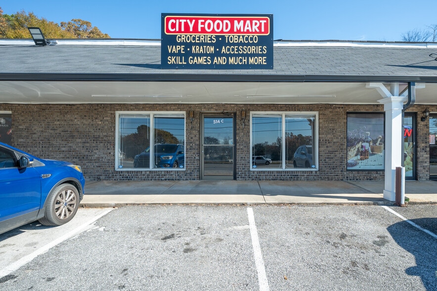 514 S Wall St, Calhoun, GA for lease - Building Photo - Image 3 of 18