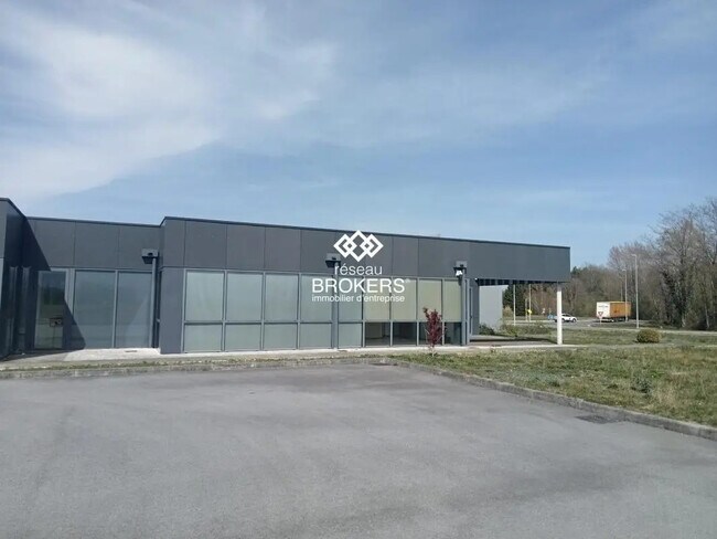 Location Commerce 1 245 m²