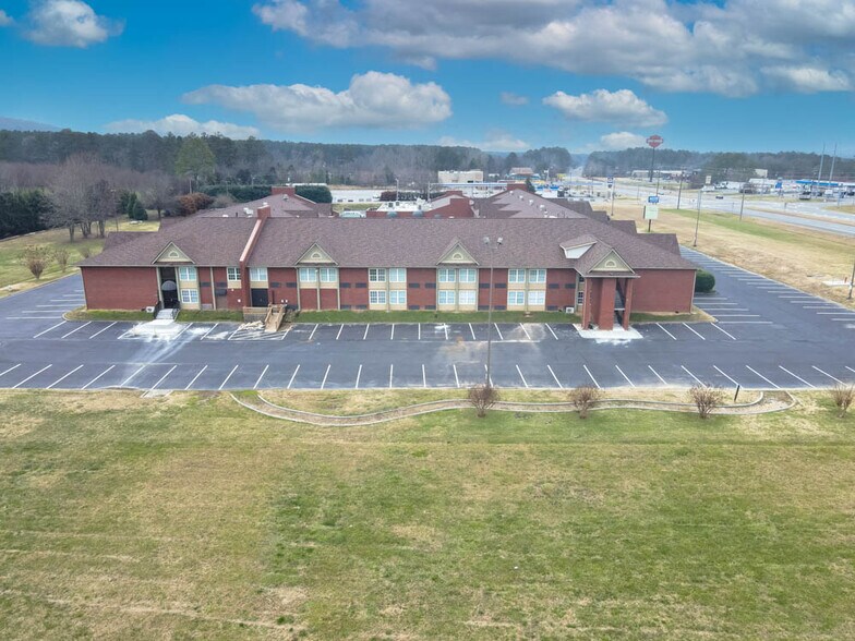20 Tellus Dr, White, GA for sale - Building Photo - Image 1 of 1