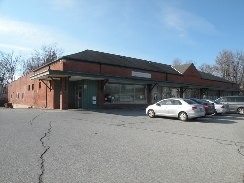 20 Manchester Rd, Poughkeepsie, NY for sale - Building Photo - Image 1 of 1