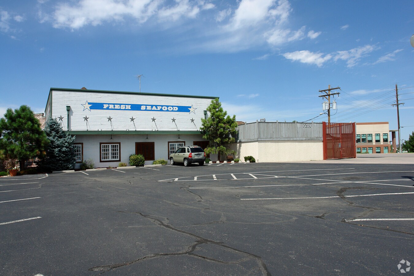 7209 S Clinton St, Englewood, CO 80112