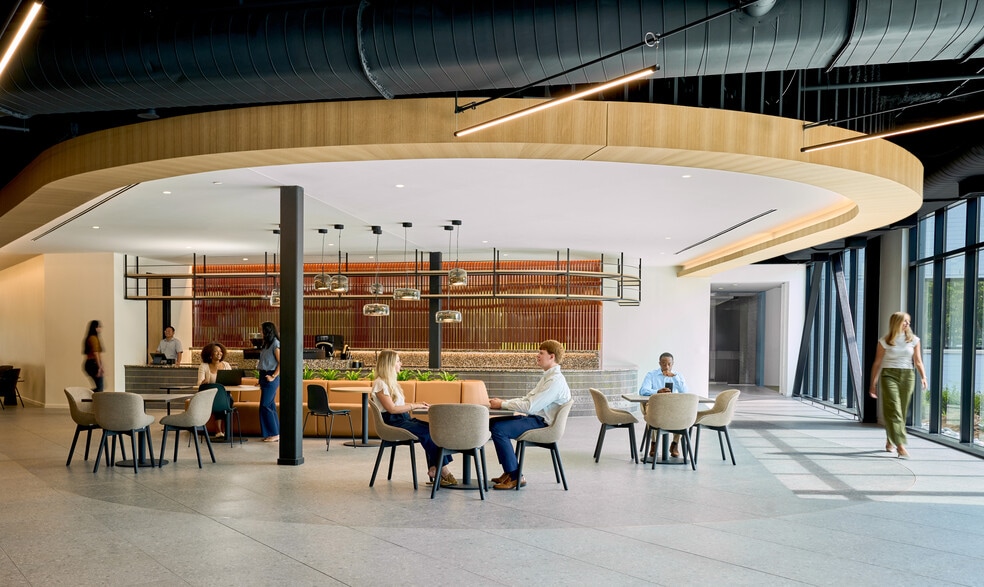 5555 Windward Pky W, Alpharetta, GA for lease - Building Photo - Image 3 of 13