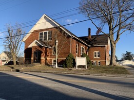 120 Lake Ave NE, Hartville OH - Commercial Real Estate