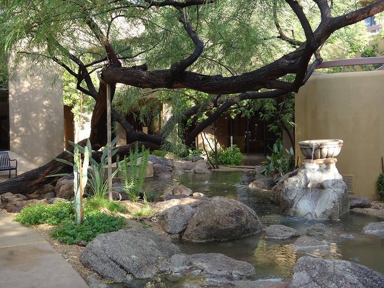 8700 E Pinnacle Peak Rd, Scottsdale, AZ for lease - Building Photo - Image 2 of 2