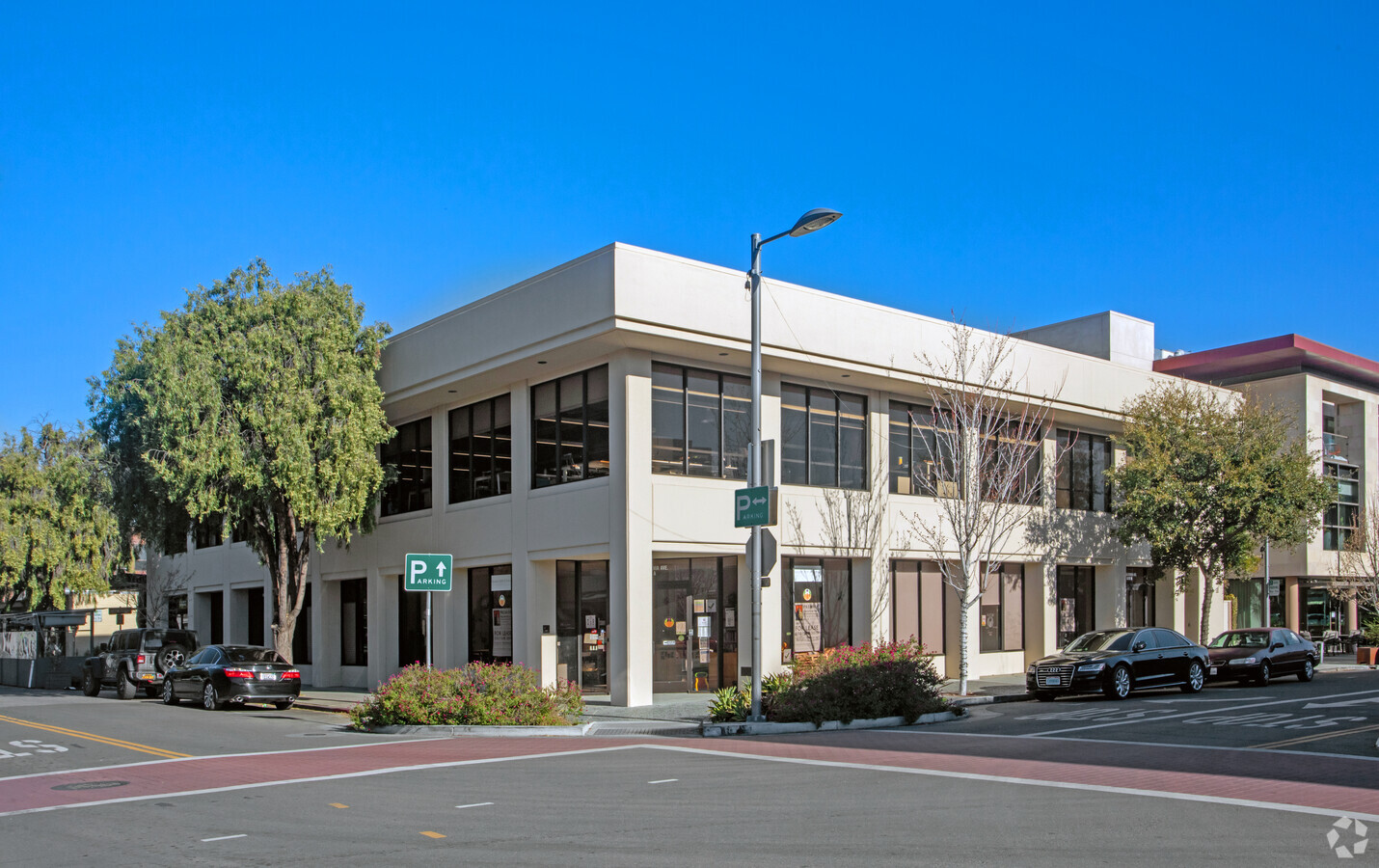 290 S California Ave, Palo Alto, CA 94306 - Retail for Lease | LoopNet