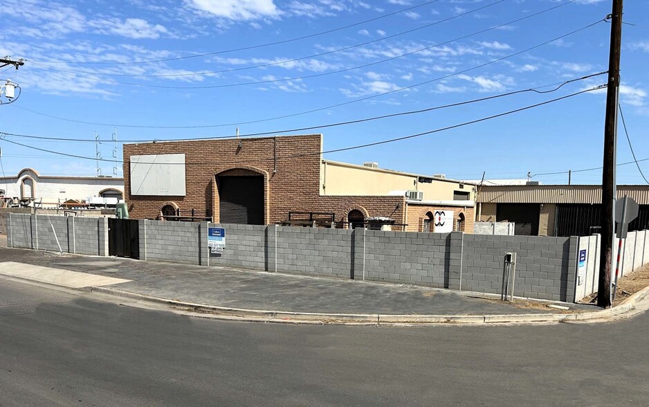 102 W Maricopa Fwy, Phoenix, AZ for lease - Building Photo - Image 1 of 8