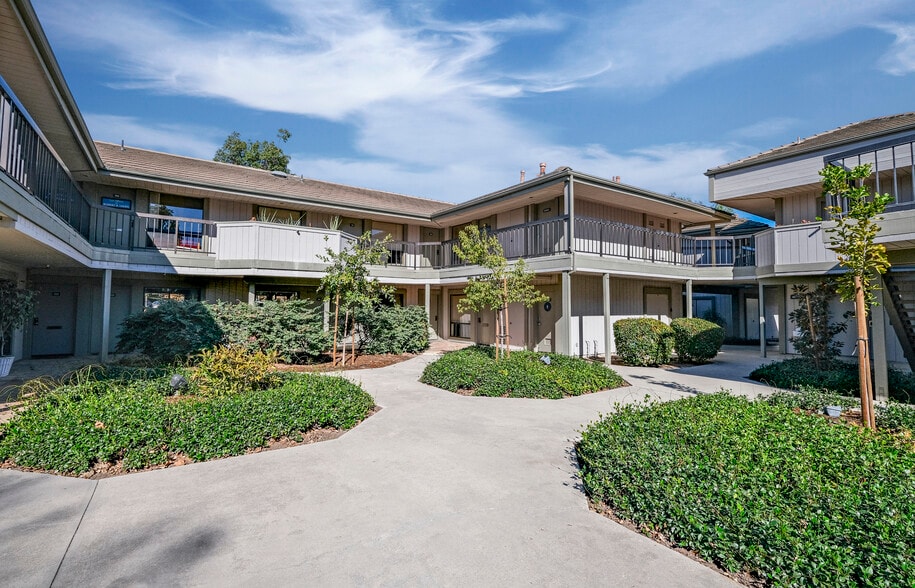 5290 Overpass Rd, Goleta, CA for sale - Building Photo - Image 1 of 1