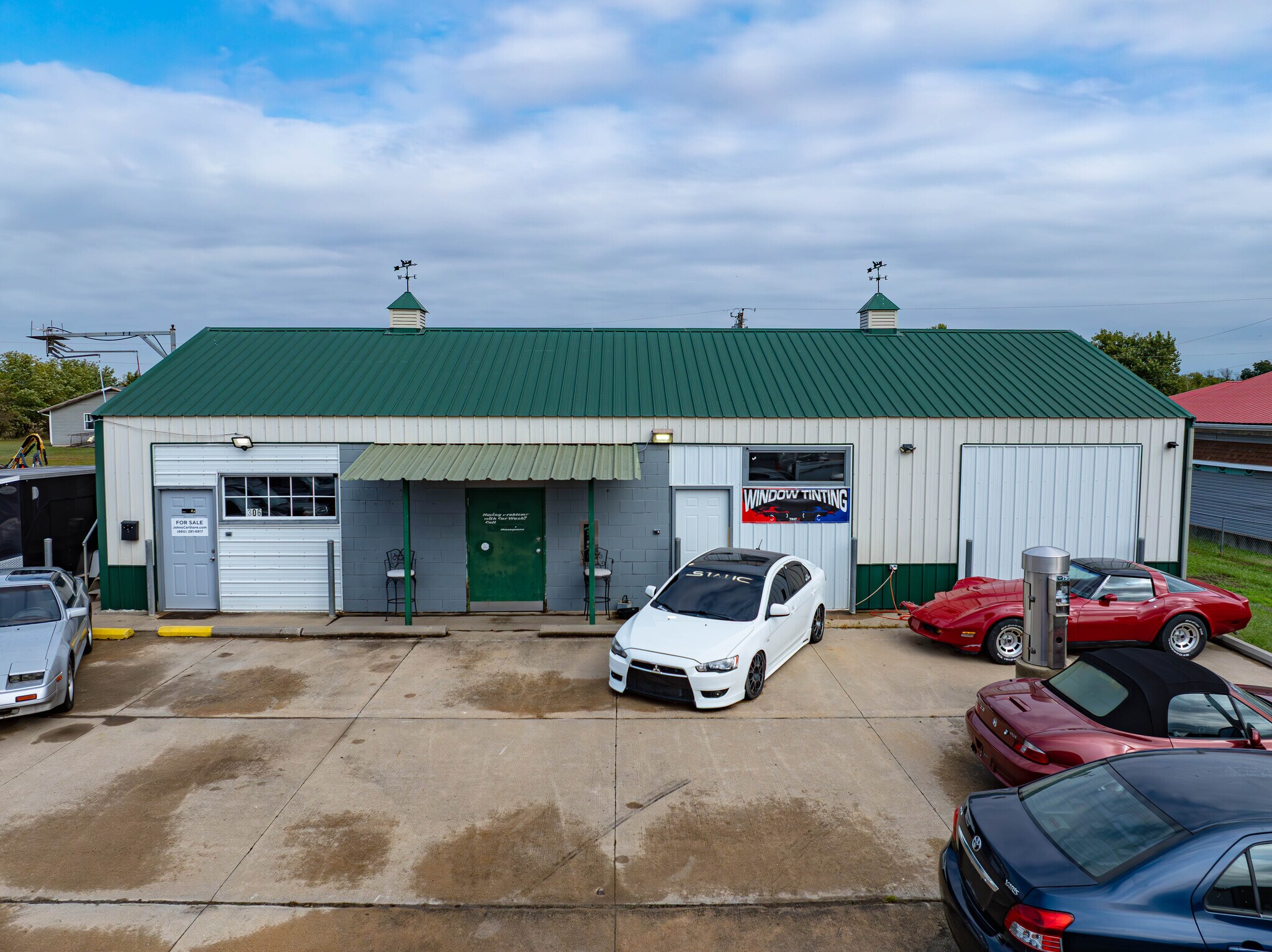 306 W Front St, La Monte, MO for sale Primary Photo- Image 1 of 25