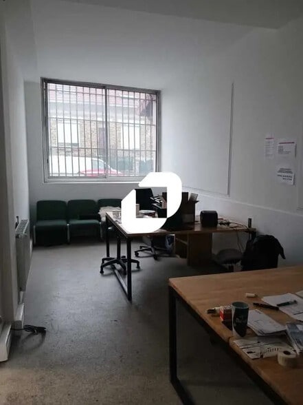 Flex in Ivry-sur-Seine for sale - Interior Photo - Image 2 of 12