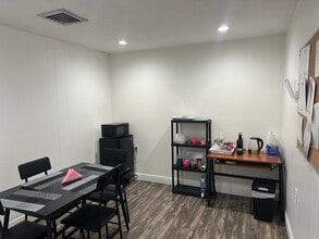 2720-2728 13th St, Saint Cloud, FL for lease Building Photo- Image 2 of 4