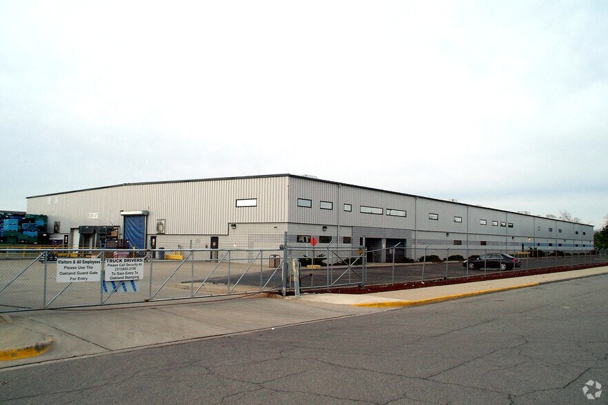 1100 Woodland St, Detroit, MI for sale - Building Photo - Image 2 of 3