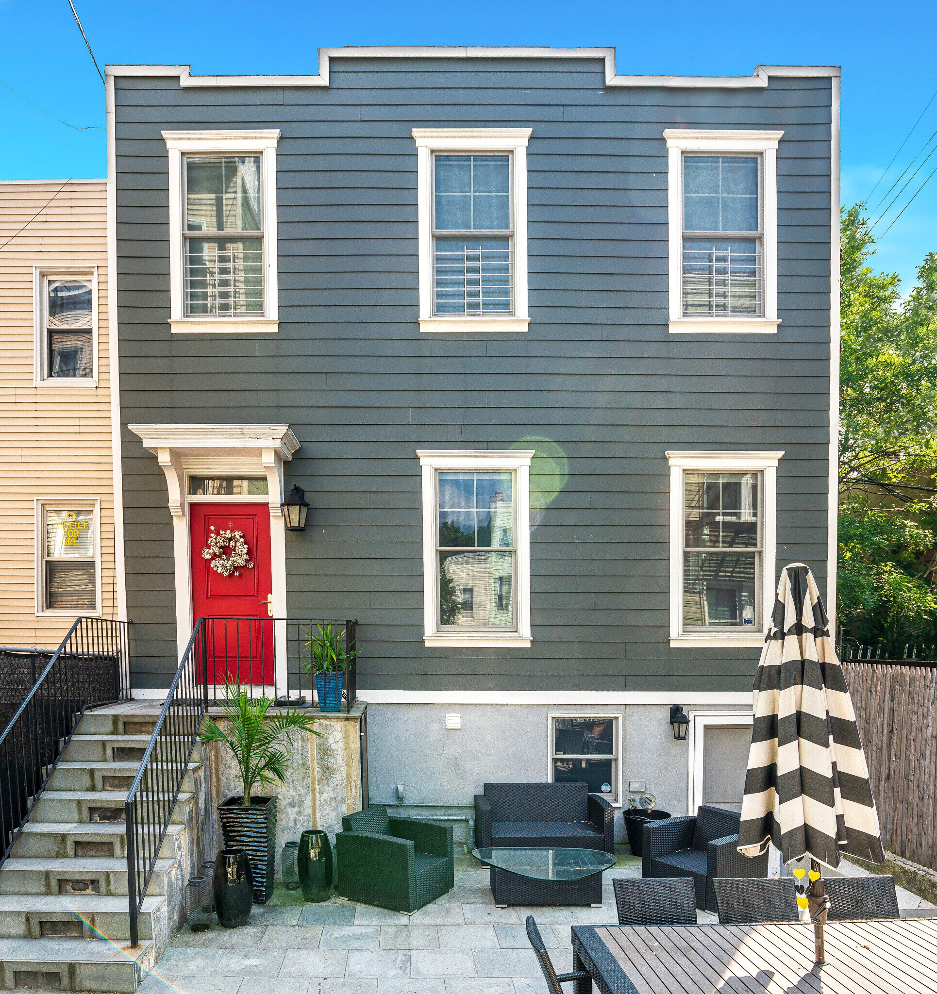 1022 47th Ave, Long Island City, NY for sale Primary Photo- Image 1 of 9