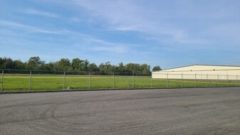 Lot 22 - Skagit Regional Airport - Airplane Hangar