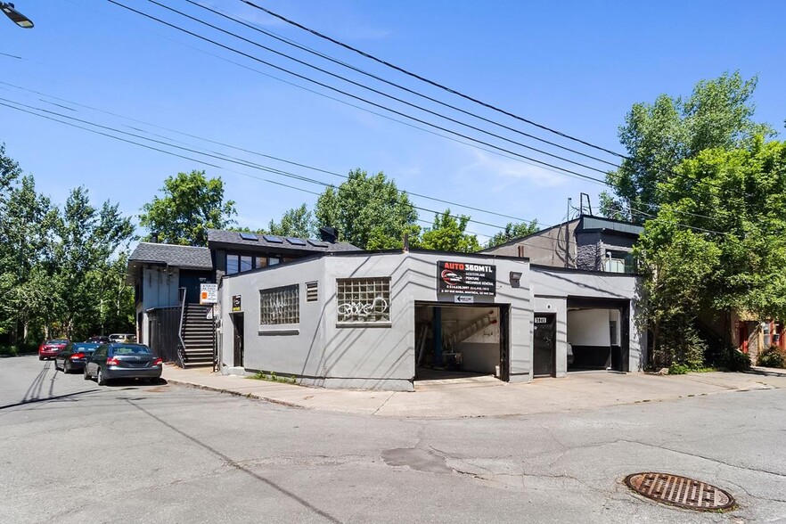 205 209 Rue Maria, Montréal, QC for sale - Building Photo - Image 2 of 3