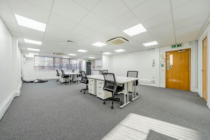 29-30 High Holborn, London for lease - Building Photo - Image 3 of 10