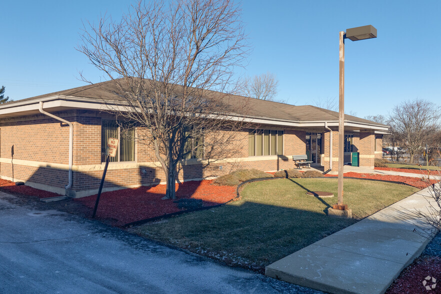 18636 Dixie Hwy, Homewood, IL for lease - Building Photo - Image 2 of 17