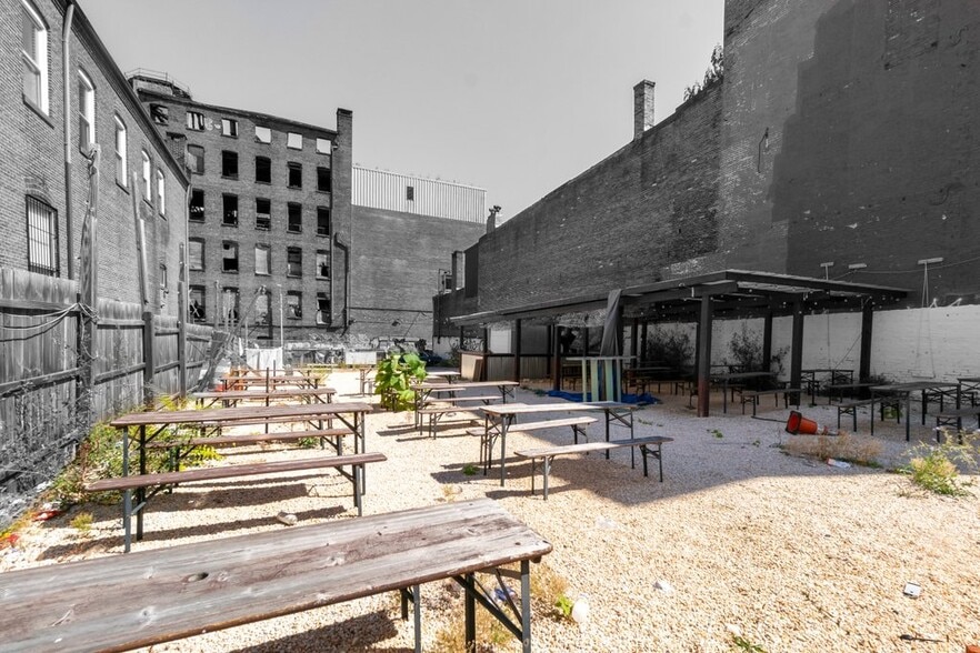 319 N Paca St, Baltimore, MD for sale - Building Photo - Image 3 of 11