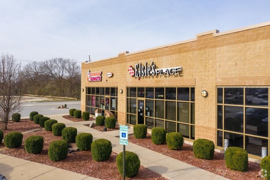 17499 Dixie Hwy, East Hazel Crest, IL for lease - Building Photo - Image 2 of 6