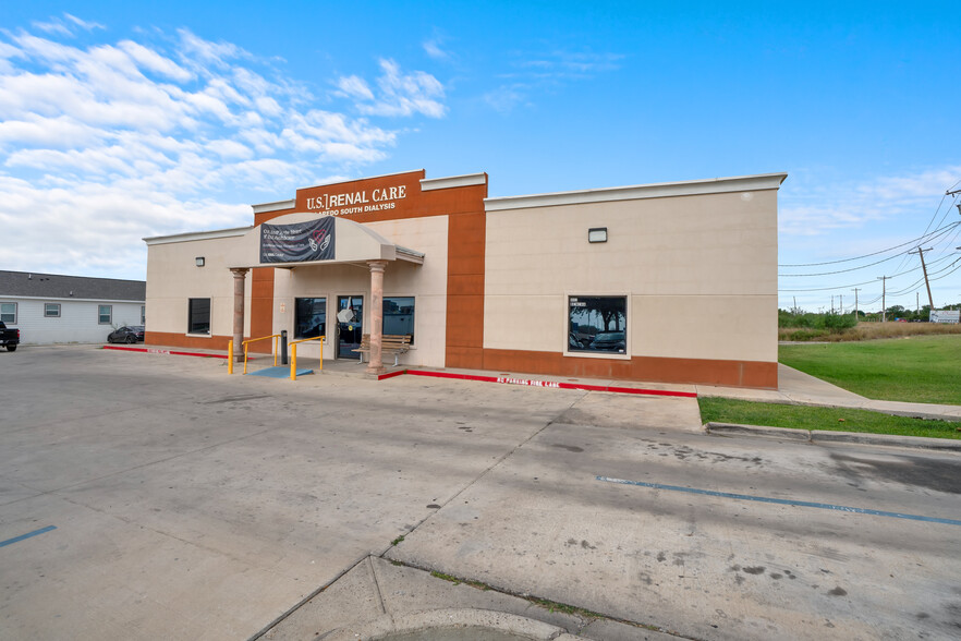 4602 Ben-Cha Dr, Laredo, TX for sale - Primary Photo - Image 1 of 1