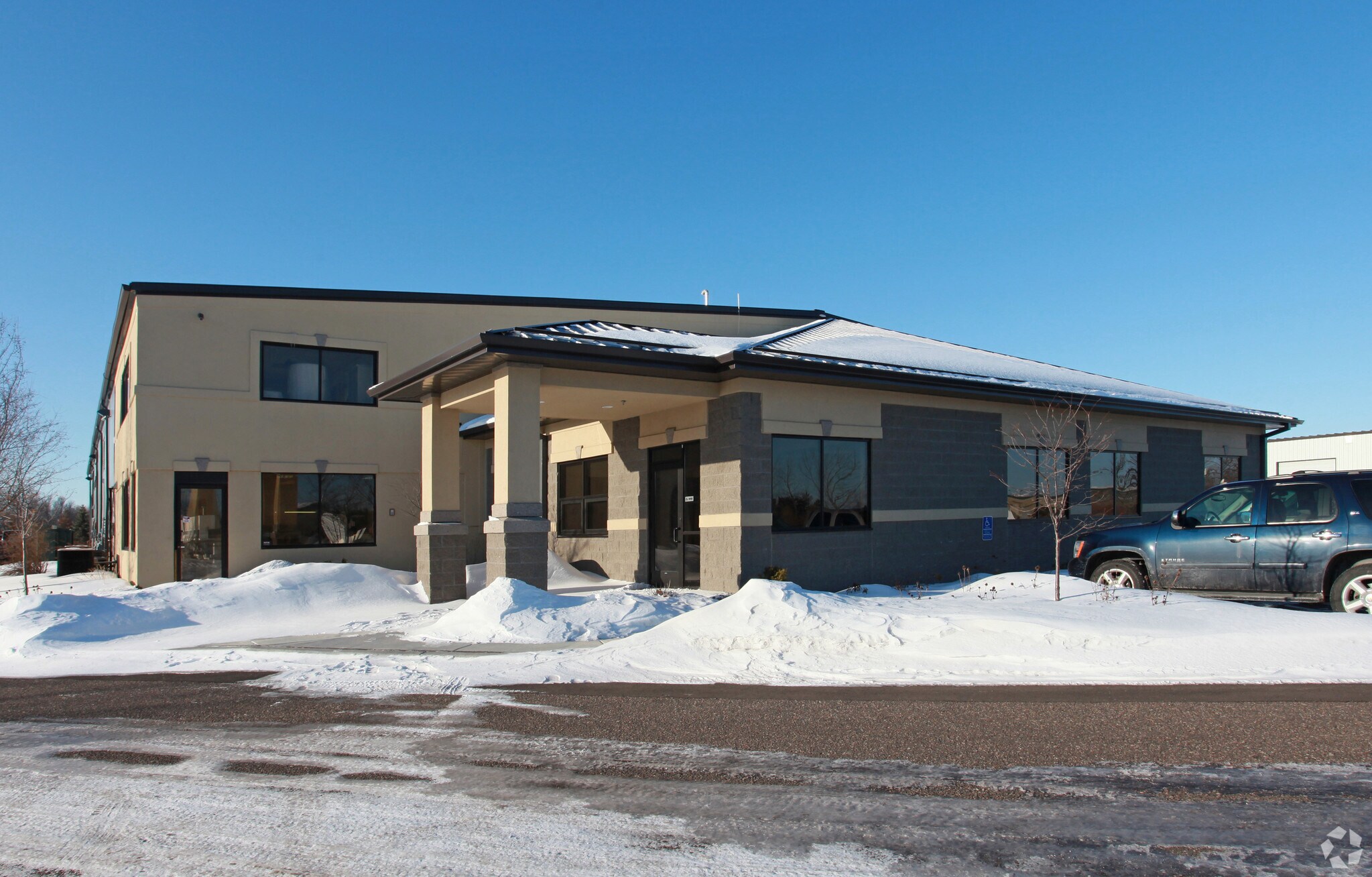 17171 N 113th Ave, Osseo, MN for sale Primary Photo- Image 1 of 1