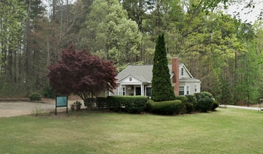 721 Holly Springs Rd, Holly Springs, NC for lease Building Photo- Image 1 of 6