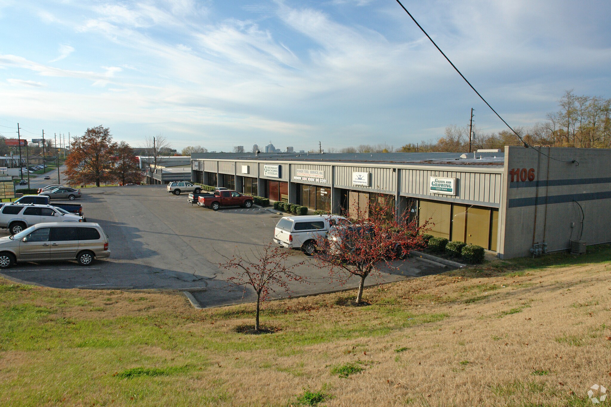 1106 Elm Hill Pike, Nashville, TN for sale Primary Photo- Image 1 of 1