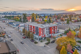 1209 16th St W, North Vancouver, BC - AERIAL  map view